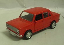 Lada VAZ 2102 Žigulik kovový model auta červený