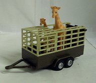 Přívěs za auto angličáka s 2 žirafami přeprava ...