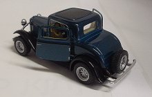 Ford 3-Window Coupe 1932 1:34 ko...