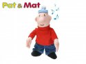 Česky mluvící figurka Mat plyšový 35 cm na baterie se zvukem z večerníčku Pat a Mat červený