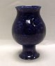 Keramický pohár modrý umělecké zpracování může sloužit i jako váza