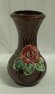 Váza keramická s vystupujícími květy růže hnědá 14 cm