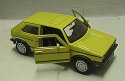 Volkswagen Golf 1 GTI kovový sběratelský model auta 1:43 Žlutý