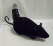 Myš na dálkové ovládání R/C plastová černá s pohyblivým ocasem a realistickou chůzí